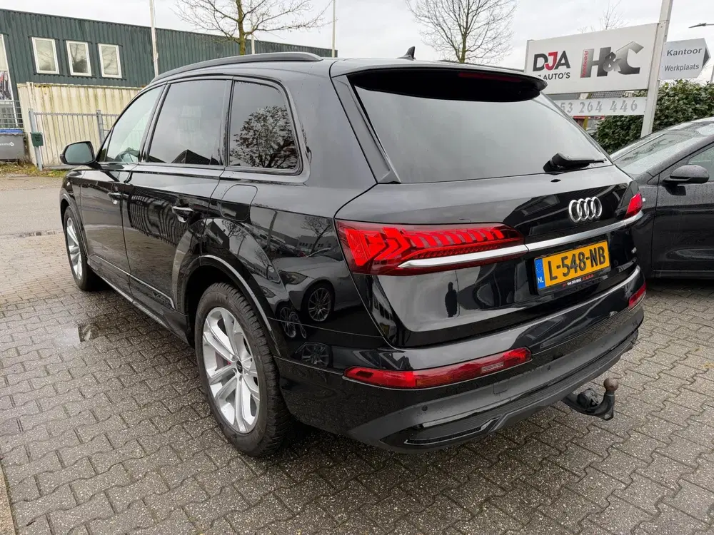 Audi Q7 55 TFSI e quattro Pro Line Plus met Trekha uit 2021, foto 6