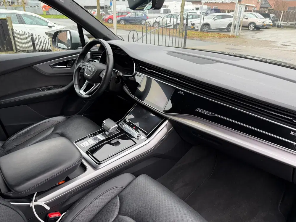 Audi Q7 55 TFSI e quattro Pro Line Plus met Trekha uit 2021, foto 8