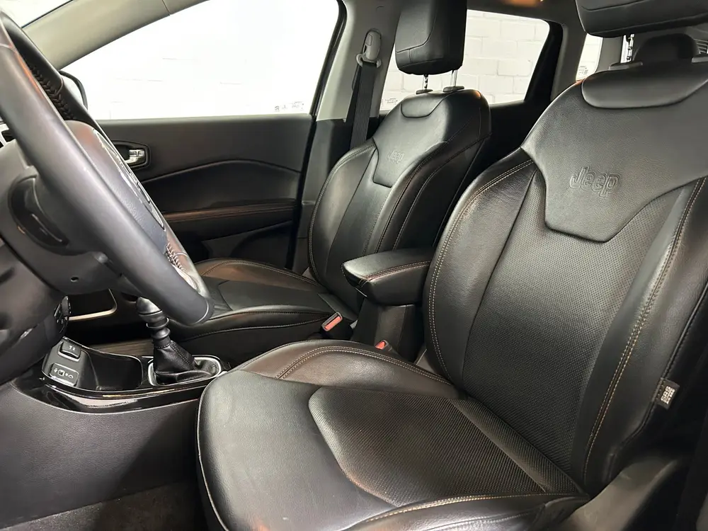 Jeep Compass 1.4 Limited leder, climate control Beats. uit 2020, foto 12