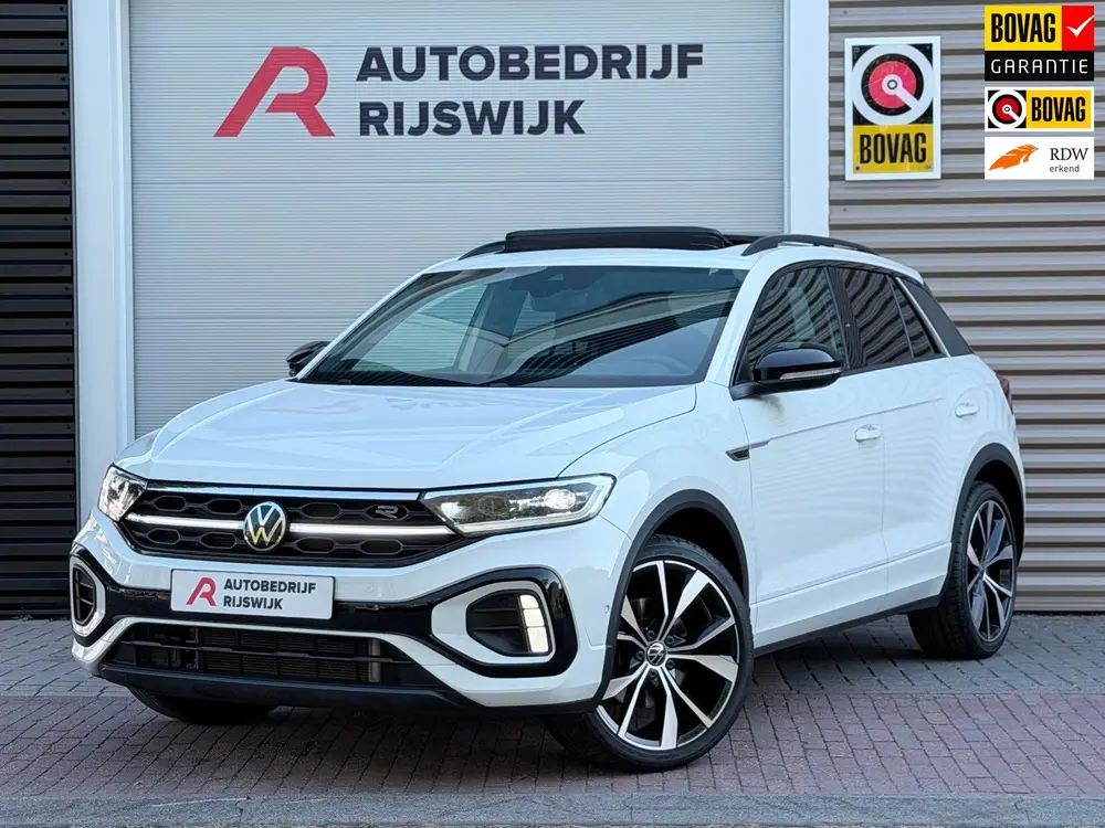 Volkswagen T-Roc 1.5 TSI 3xR-Line Pano/IQ.Light/Keyless/Came uit 2022