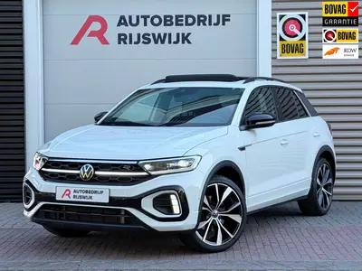 Volkswagen T-Roc 1.5 TSI 3xR-Line Pano/IQ.Light/Keyless/Came uit 2022