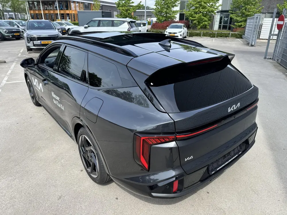 Kia K4 1.0 T-GDi MHEV GT-Line Launch Edition DEM uit 2026, foto 5
