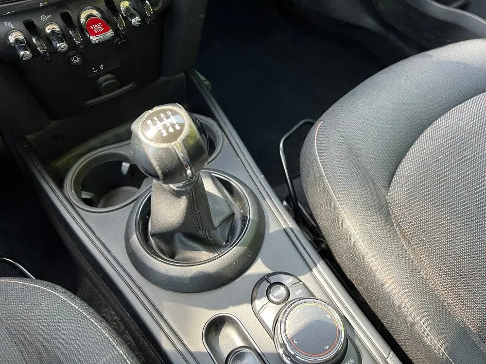 Mini Countryman Countryman 1.5 102pk 2019 Zwart uit 2019, foto 9