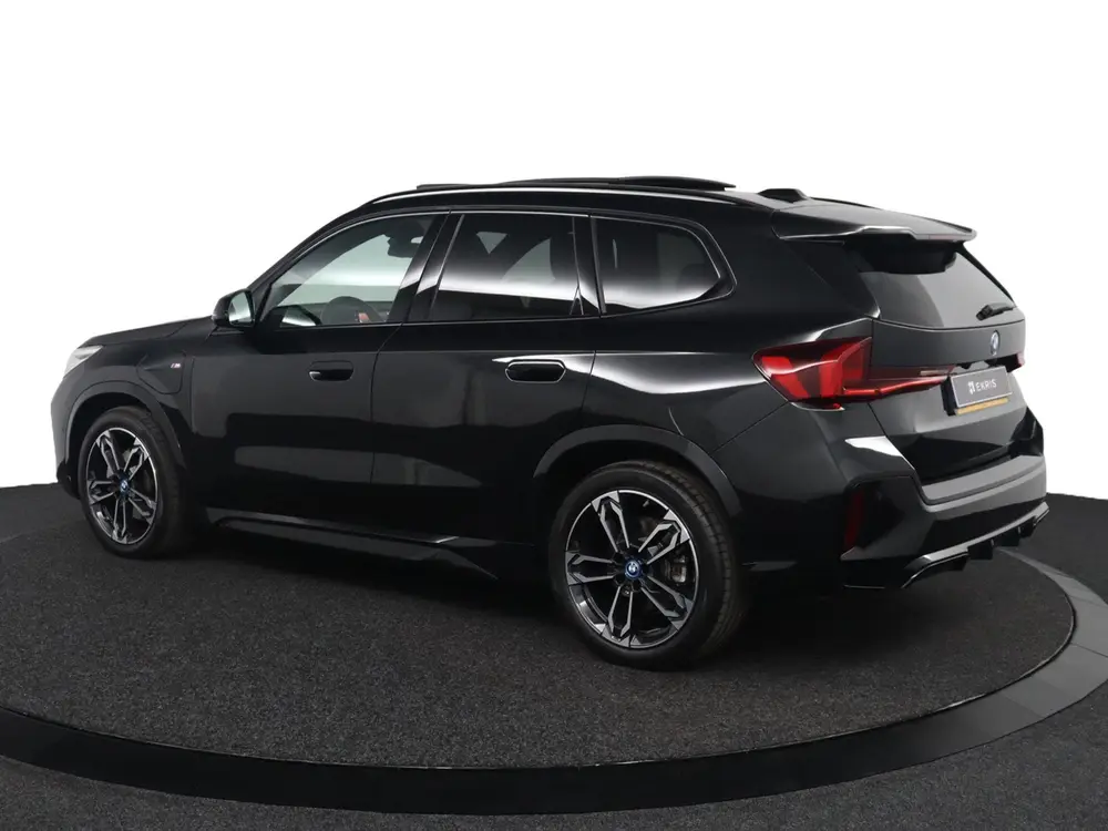 BMW X1 xDrive25e uit 2024, foto 5