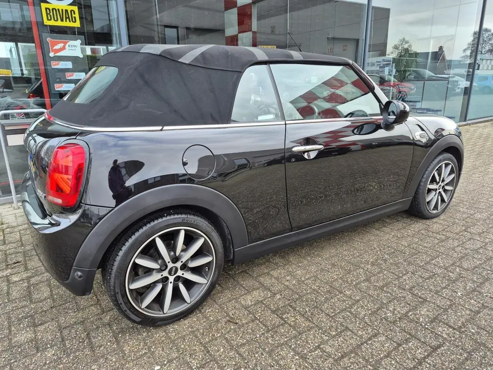 Mini Cabrio 1.5 Cooper Chili uit 2019, foto 11