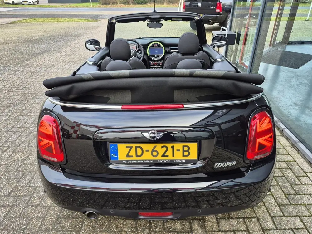 Mini Cabrio 1.5 Cooper Chili uit 2019, foto 14