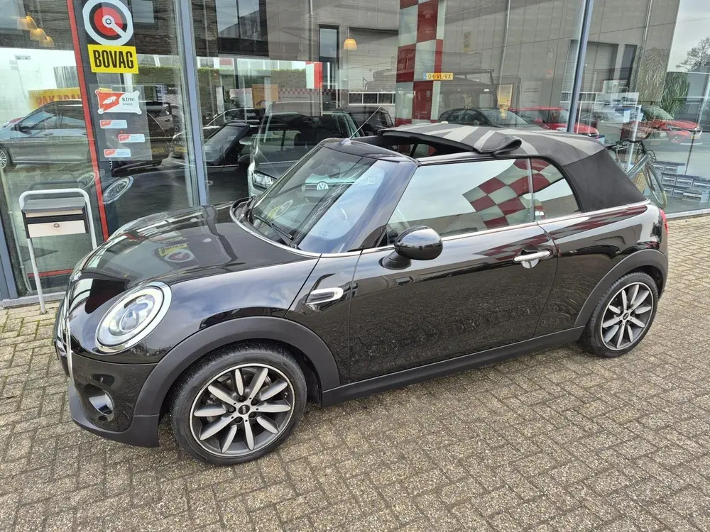 Mini Cabrio 1.5 Cooper Chili uit 2019, foto 3