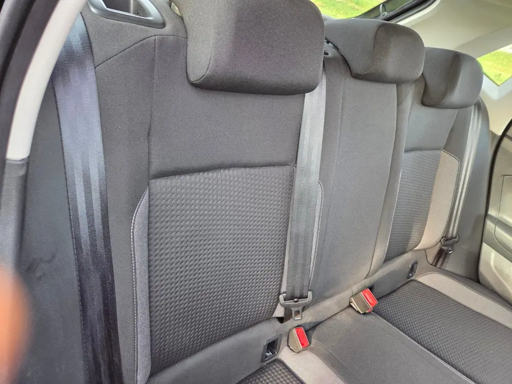 Volkswagen Polo 1.0 MPI 80pk 2024 zwart | airco | lage km uit 2024, foto 18