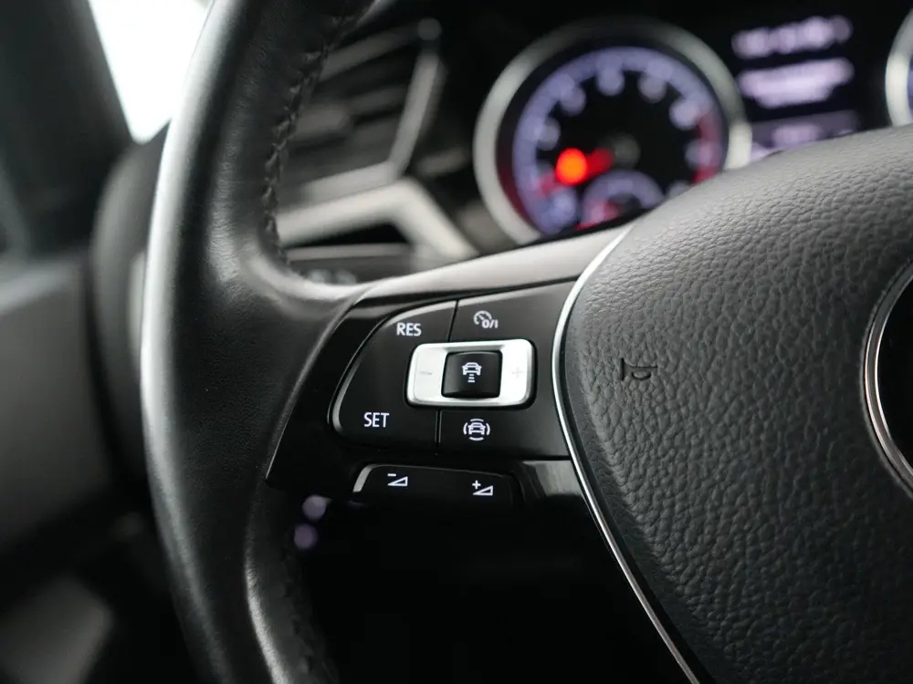 Volkswagen Touran 1.5 TSI Highline Business R 7p | Led | ACC uit 2019, foto 20