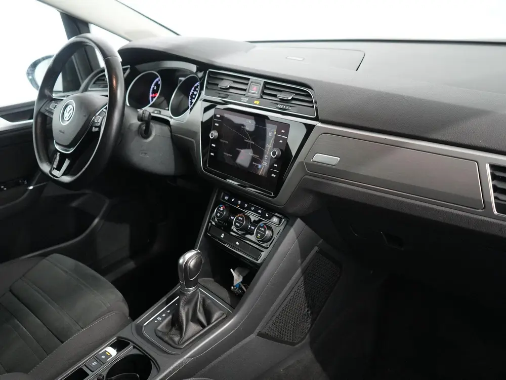 Volkswagen Touran 1.5 TSI Highline Business R 7p | Led | ACC uit 2019, foto 3