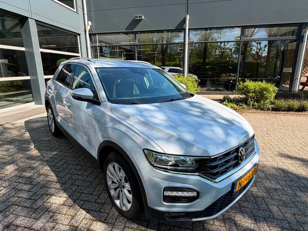 Volkswagen T-Roc 1.0 TSI Style carplay white silver metallic uit 2022, foto 8