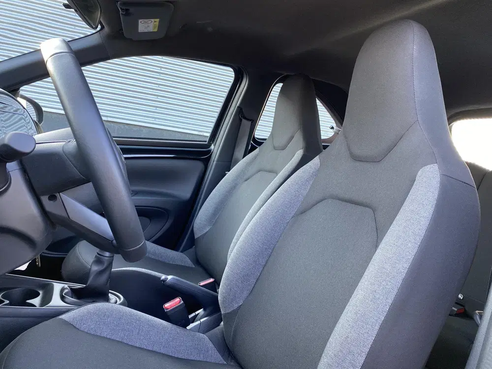 Toyota Aygo X 1.0 VVT-i MT Play Nette Nederlandse auto uit 2024, foto 20