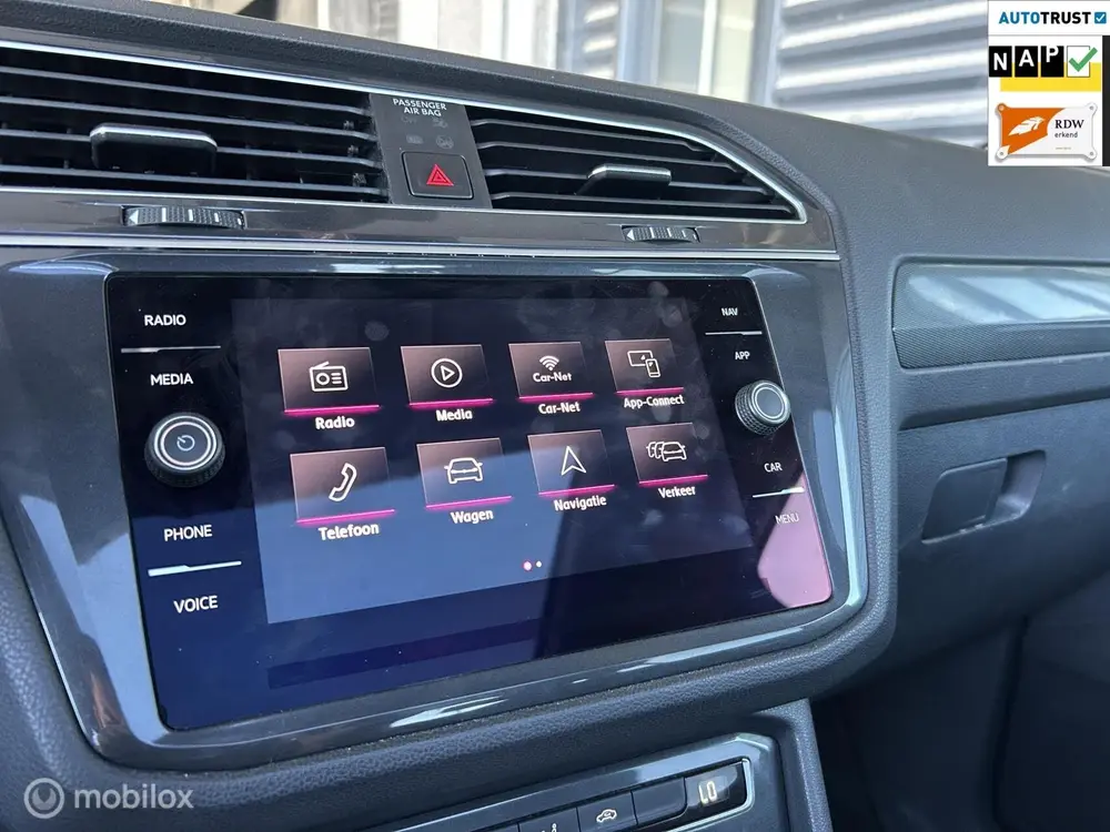 Volkswagen Tiguan 2.0 TDI 4Motion R-Line|CARPLAY|PANO|DSG| uit 2019, foto 20
