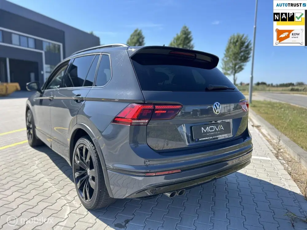 Volkswagen Tiguan 2.0 TDI 4Motion R-Line|CARPLAY|PANO|DSG| uit 2019, foto 3