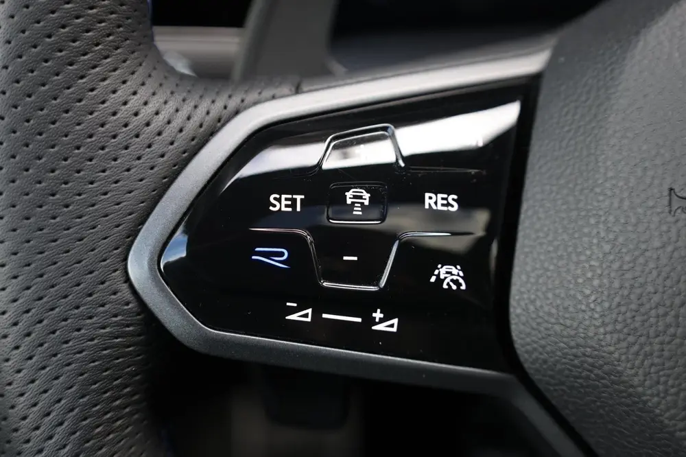 Volkswagen Golf 2.0 TSI R 4Motion 320+PK IQ+LED/VIRTUAL/PANO uit 2021, foto 12