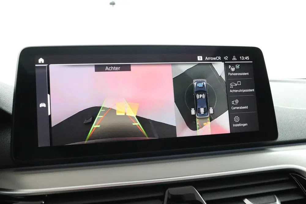 BMW 5-serie 520e Business Edition Plus uit 2021, foto 13