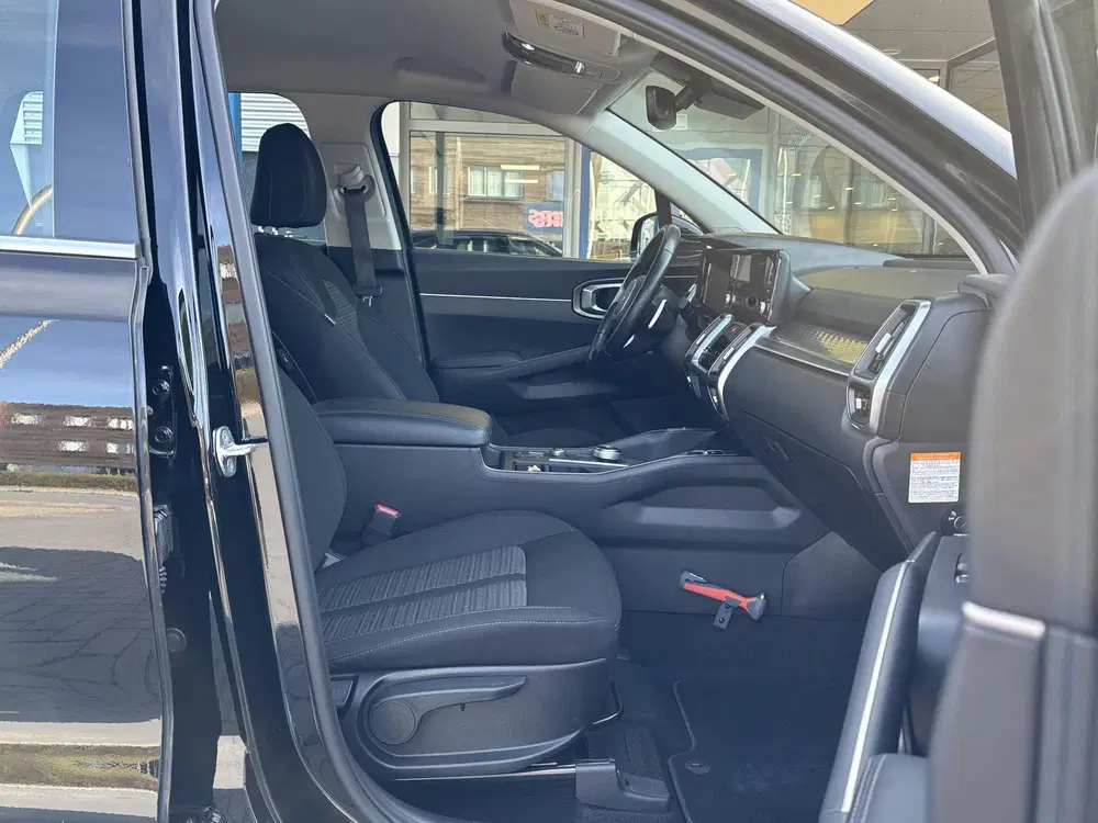 Kia Sorento 1.6 T-GDI Hybrid 2WD DynamicLine 7p. HEV uit 2022, foto 5