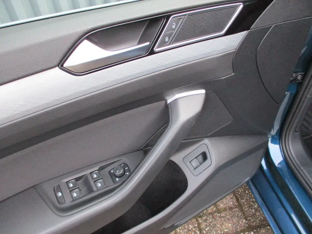 Volkswagen Passat Variant 1.5 TSI 150 Pk Comfort Business Na uit 2019, foto 6