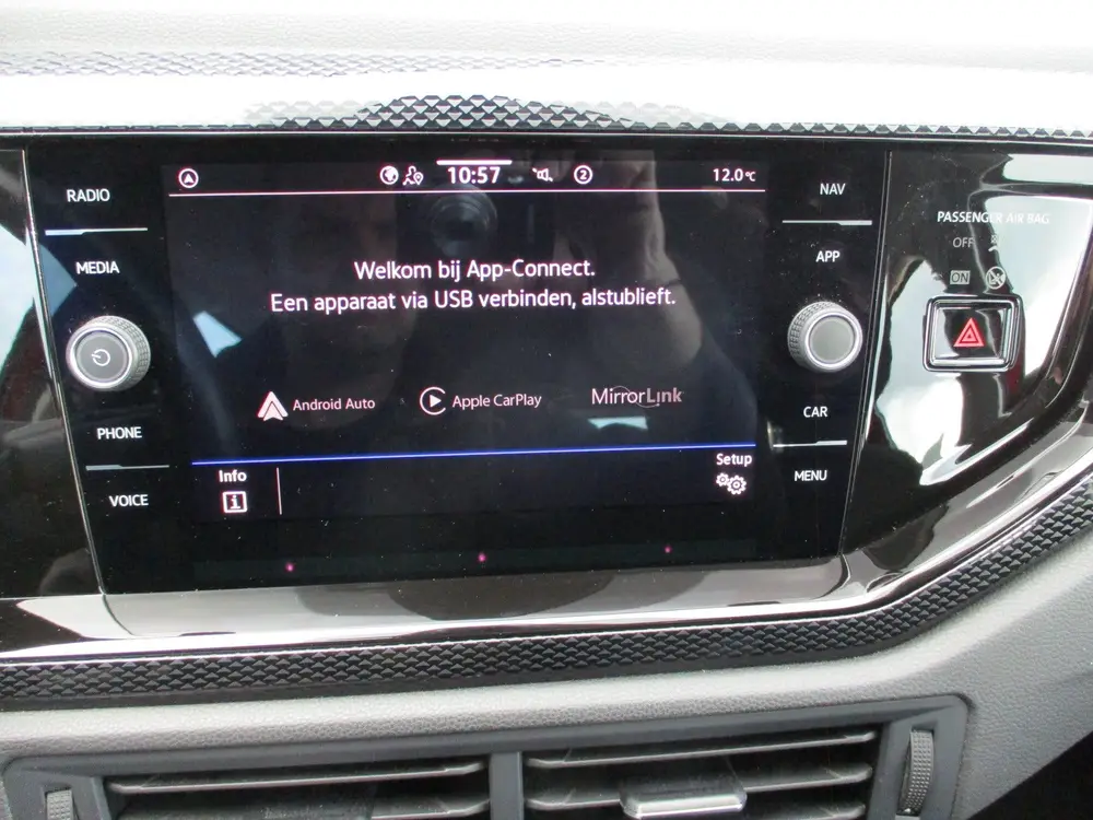 Volkswagen Taigo 1.0 TSI Life Business Automaat Trekhaak App uit 2022, foto 13
