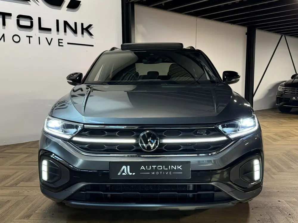 Volkswagen T-Roc 1.5 TSI R-Line Business+ |Black Style| PANO uit 2022, foto 2
