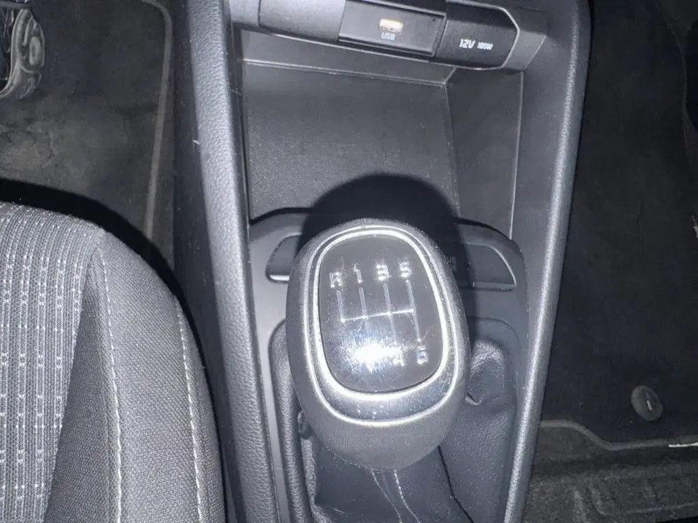 Kia Stonic 1.0 T-GDi MHEV DynamicLine (bj 2023) uit 2023, foto 15