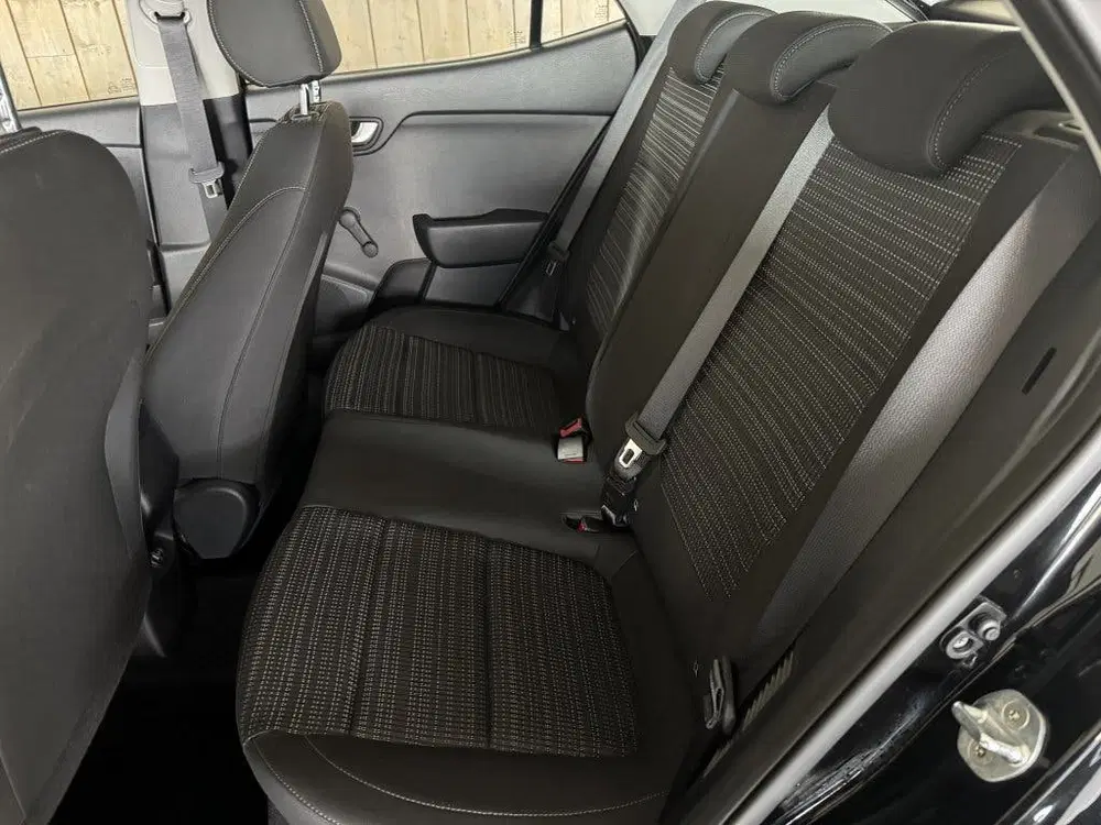 Kia Stonic 1.0 T-GDi MHEV DynamicLine (bj 2023) uit 2023, foto 6