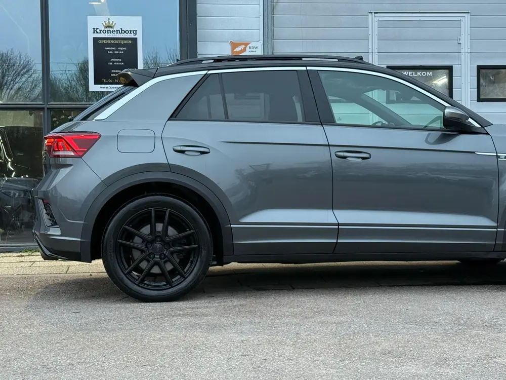 Volkswagen T-Roc 2.0 TSI 4Motion R, PANO, DIGITALDASH, AKRA uit 2022, foto 17