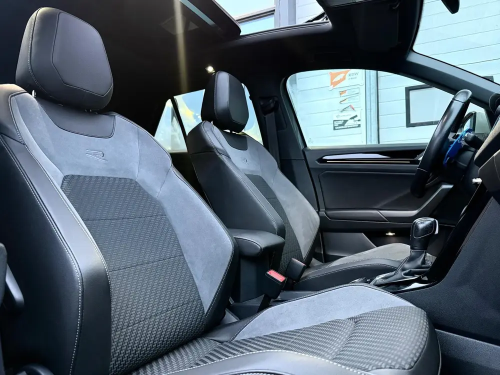 Volkswagen T-Roc 2.0 TSI 4Motion R, PANO, DIGITALDASH, AKRA uit 2022, foto 9