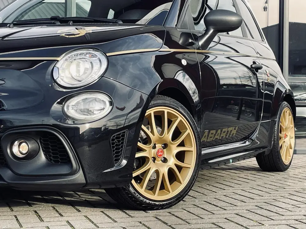 Abarth 595 1.4 T-JET SCORPIONEORO | LEER | HISTORIE AANWEZIG uit 2021, foto 9