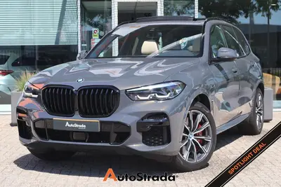 BMW X5 xDrive45e M-Sport 394pk uit 2022