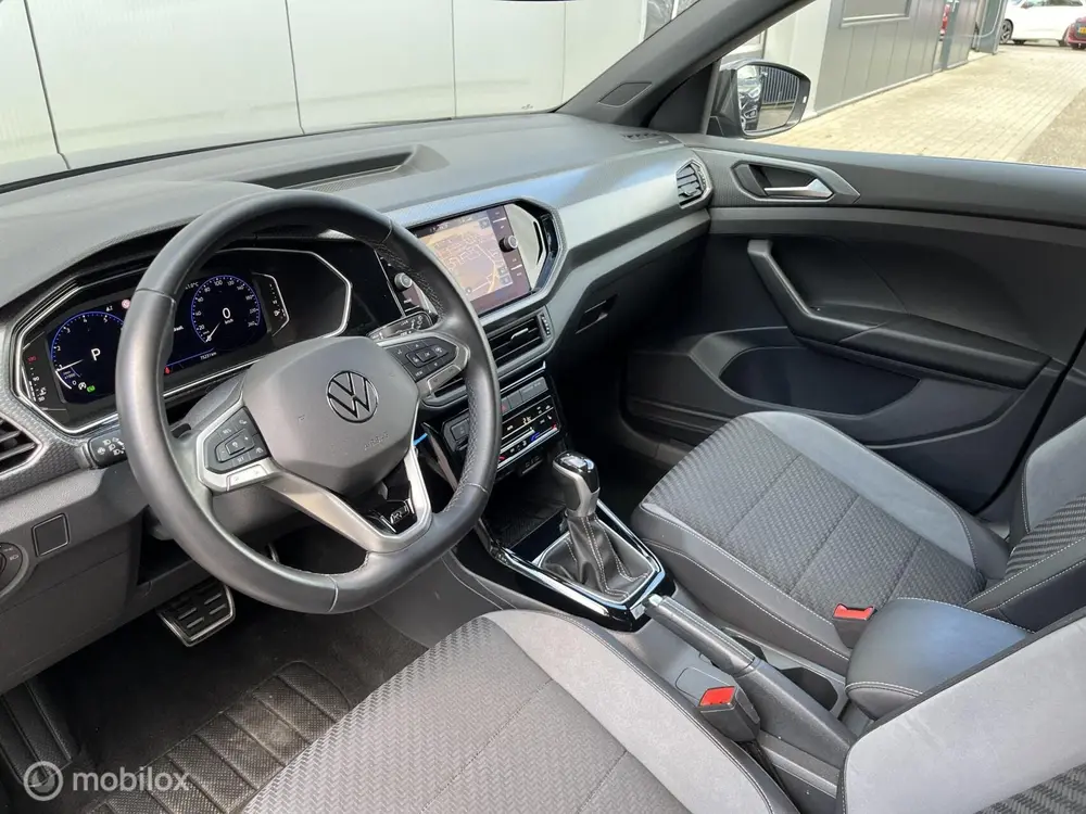 Volkswagen T-Cross 1.0 TSI110 DSG 2X R-line/NAVI/VIRTUALDASH uit 2023, foto 13
