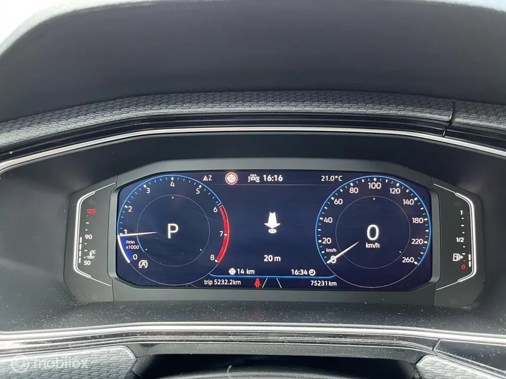 Volkswagen T-Cross 1.0 TSI110 DSG 2X R-line/NAVI/VIRTUALDASH uit 2023, foto 6