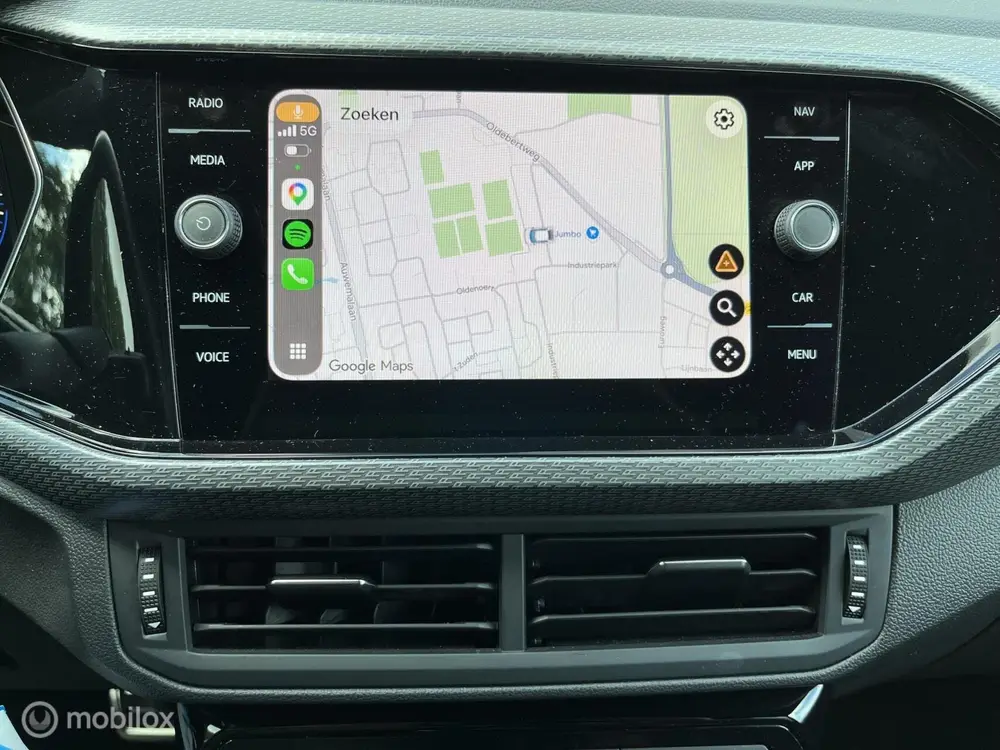 Volkswagen T-Cross 1.0 TSI110 DSG 2X R-line/NAVI/VIRTUALDASH uit 2023, foto 8