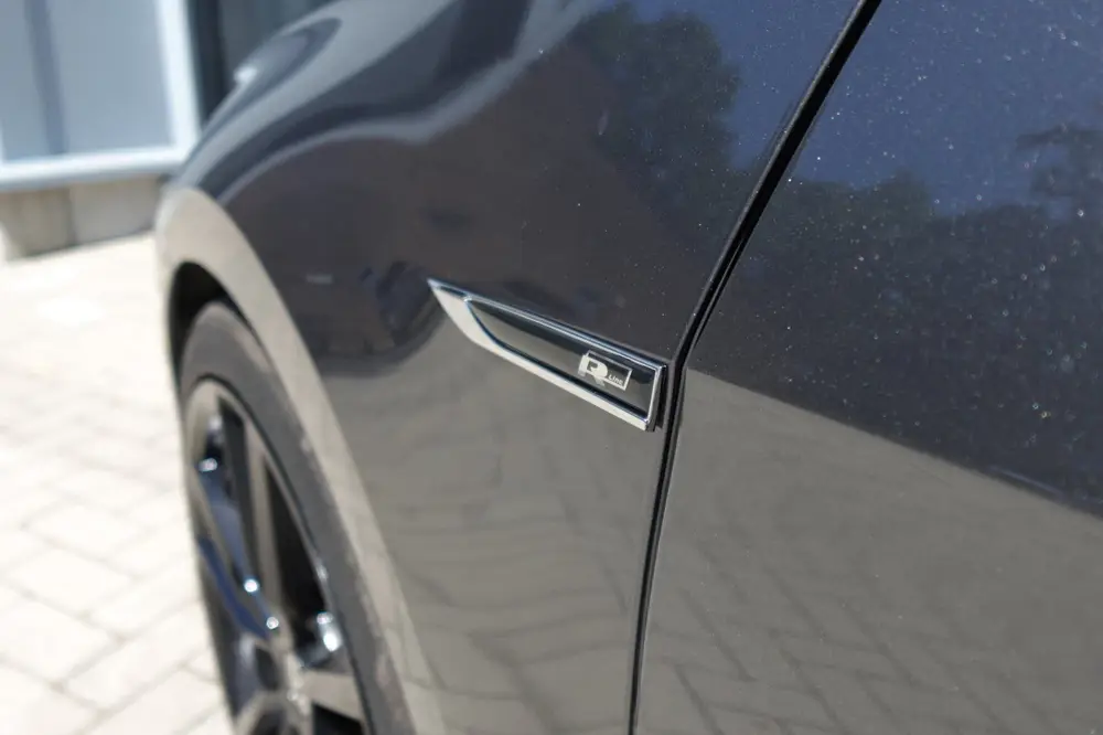 Volkswagen Golf 1.6 TDI Highline R-Line PANO ACC CAMERA VOL uit 2019, foto 18