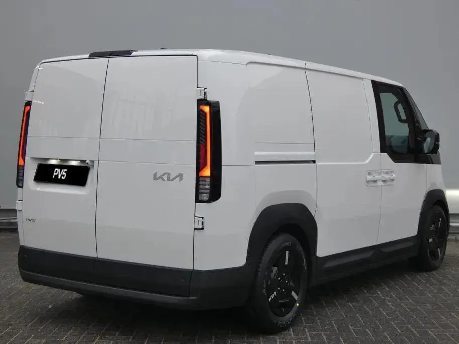 Kia PV5 L2H1 Elite 71.2 kWh MY26 uit 2026, foto 4