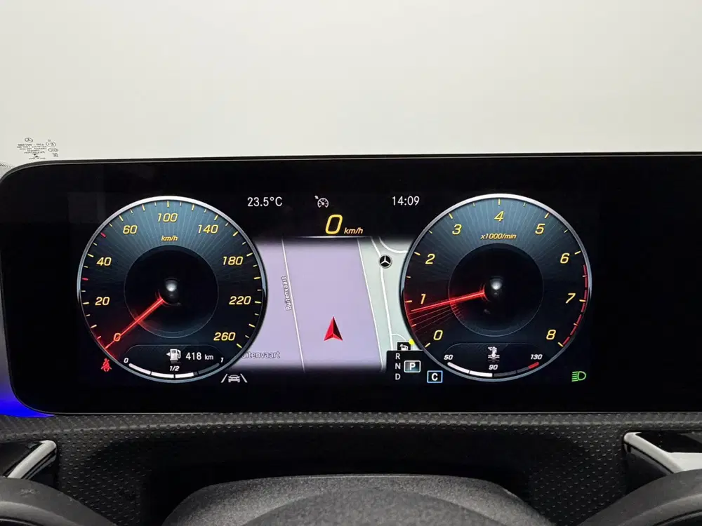 Mercedes-Benz CLA 180 Business Solution AMG uit 2022, foto 12