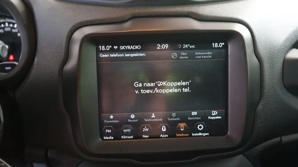 Jeep Renegade 1.3T Limited | Led koplampen | Carplay | uit 2019, foto 17