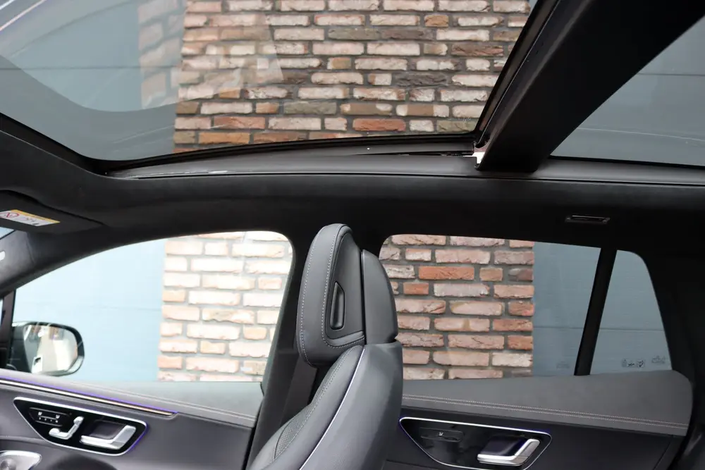 Mercedes-Benz EQE SUV 500 4MATIC AMG Line 91 kWh uit 2024, foto 4
