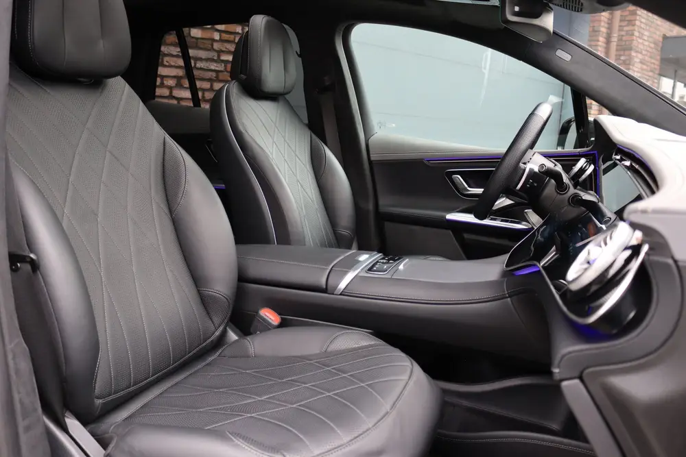 Mercedes-Benz EQE SUV 500 4MATIC AMG Line 91 kWh uit 2024, foto 6