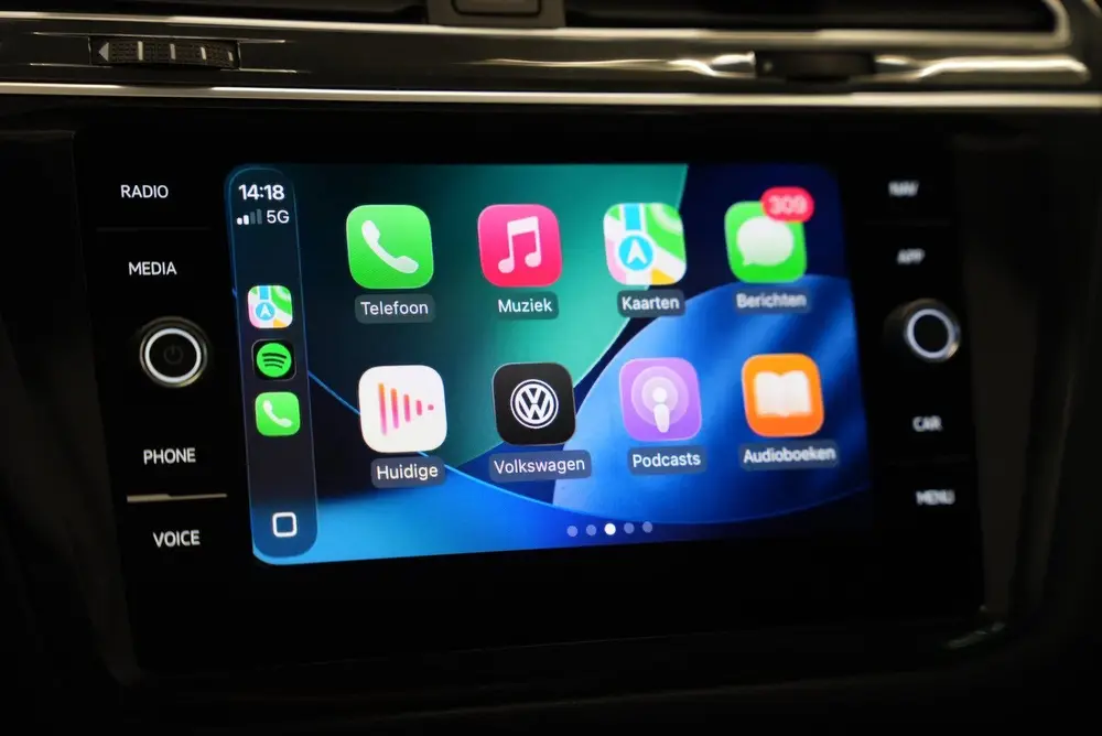 Volkswagen Tiguan 2.0 TSI 4Motion 3x R-Line / Pano / HUD / C uit 2019, foto 19