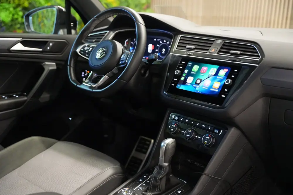 Volkswagen Tiguan 2.0 TSI 4Motion 3x R-Line / Pano / HUD / C uit 2019, foto 3