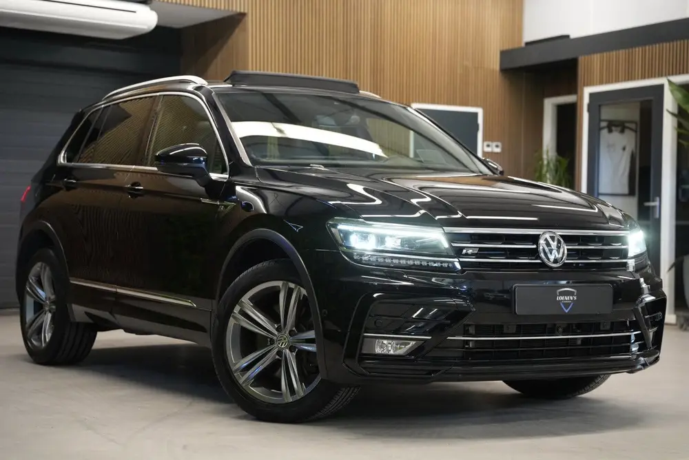 Volkswagen Tiguan 2.0 TSI 4Motion 3x R-Line / Pano / HUD / C uit 2019, foto 5