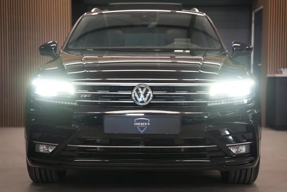 Volkswagen Tiguan 2.0 TSI 4Motion 3x R-Line / Pano / HUD / C uit 2019, foto 9