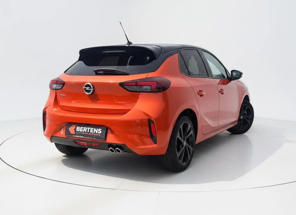 Opel Corsa 1.2 GS Line Automaat uit 2020, foto 2