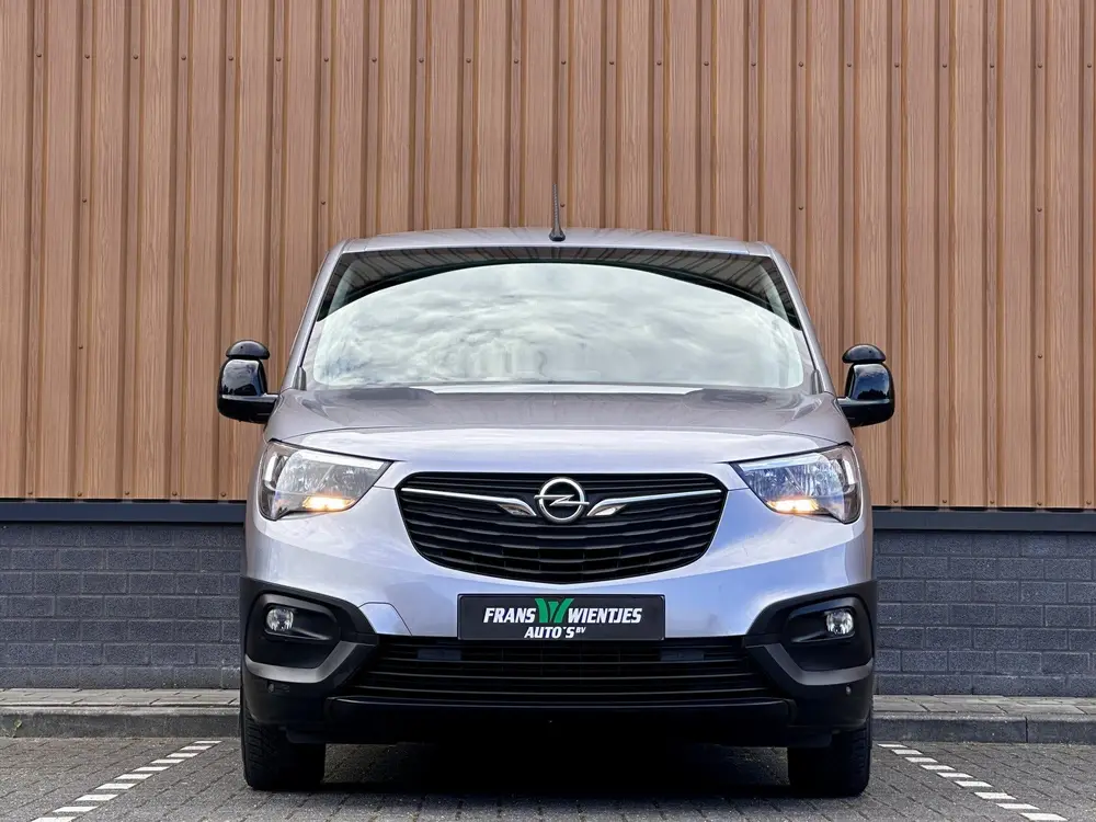 Opel Combo 1.5D L1H1 Standaard uit 2022, foto 2