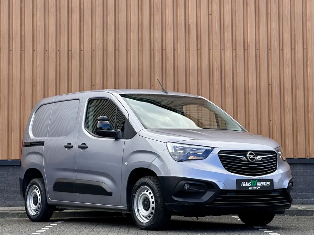Opel Combo 1.5D L1H1 Standaard uit 2022, foto 3