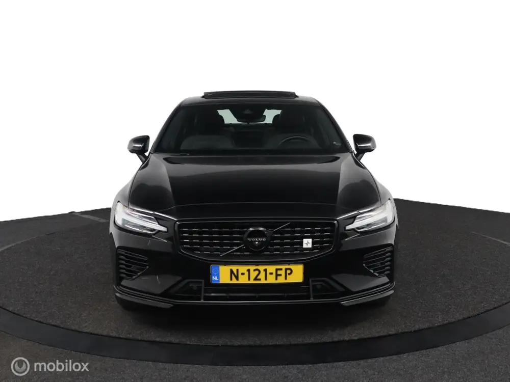 Volvo S60 2.0 Recharge T6 AWD R-Design uit 2021, foto 7
