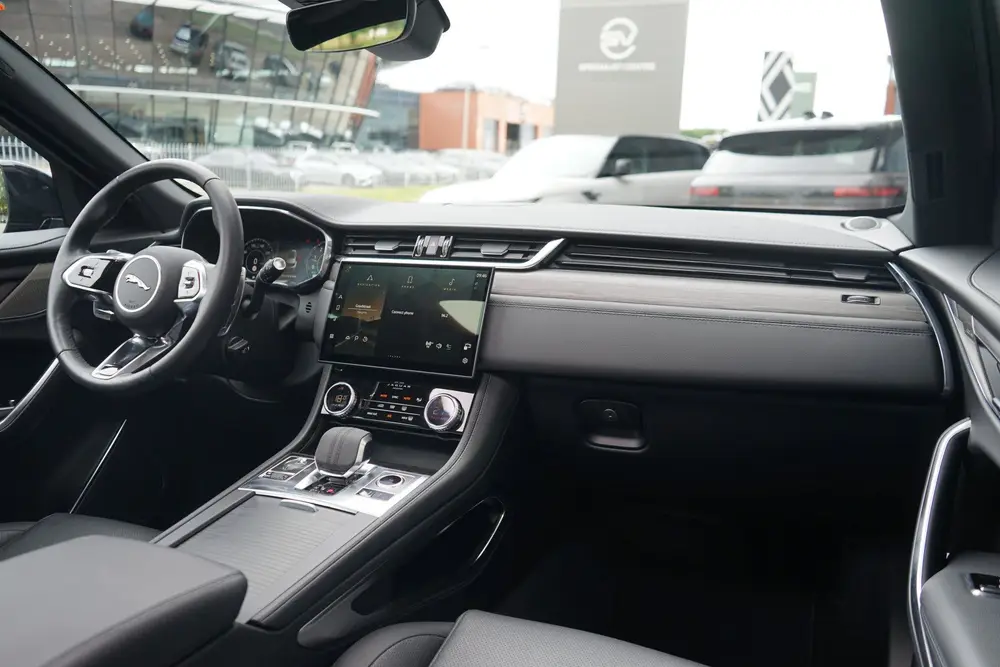 Jaguar F-Pace 2.0 P400e PHEV S uit 2022, foto 3