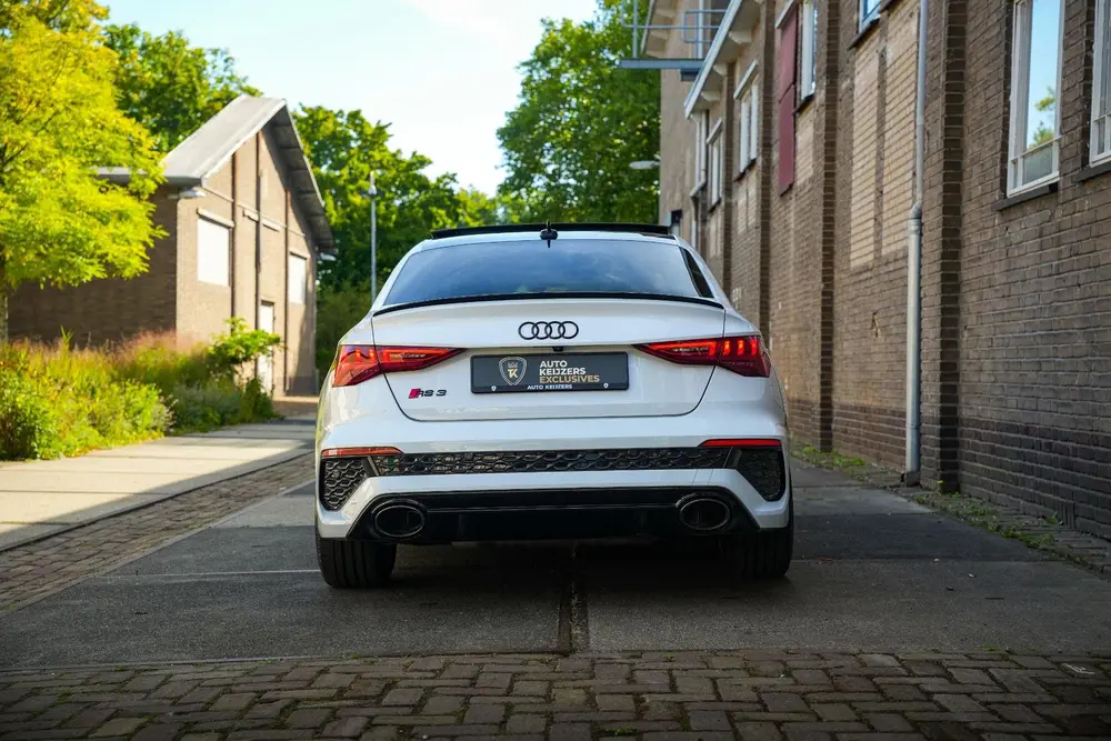 Audi RS3 2.5 TFSI RS 3 quattro Panoramadak B&O HUD uit 2023, foto 4