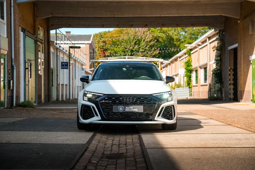 Audi RS3 2.5 TFSI RS 3 quattro Panoramadak B&O HUD uit 2023, foto 5